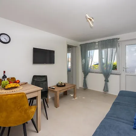 Apartman Do&Ma Crikvenica Exterior foto